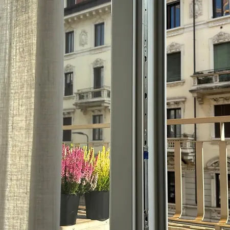 La Casa Di Albert - Luxury Living Milan Exterior photo